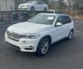 Белый БМВ Х5, объемом двигателя 2 л и пробегом 226 тыс. км за 13600 $, фото 1 на Automoto.ua
