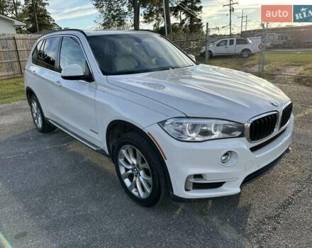 Белый БМВ Х5, объемом двигателя 2.98 л и пробегом 137 тыс. км за 6200 $, фото 2 на Automoto.ua