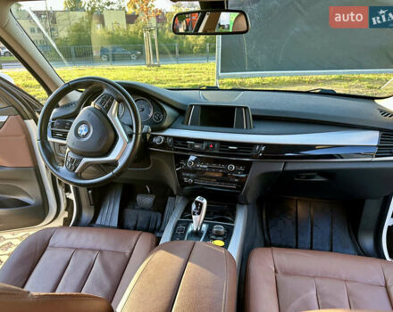 Белый БМВ Х5, объемом двигателя 2 л и пробегом 94 тыс. км за 34900 $, фото 7 на Automoto.ua