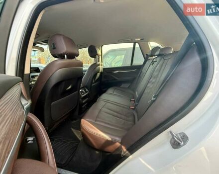 Белый БМВ Х5, объемом двигателя 2 л и пробегом 108 тыс. км за 25500 $, фото 10 на Automoto.ua