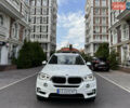 Белый БМВ Х5, объемом двигателя 2 л и пробегом 133 тыс. км за 37000 $, фото 7 на Automoto.ua