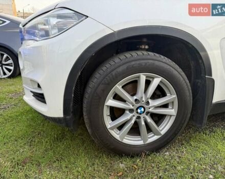 Белый БМВ Х5, объемом двигателя 2 л и пробегом 108 тыс. км за 25500 $, фото 5 на Automoto.ua