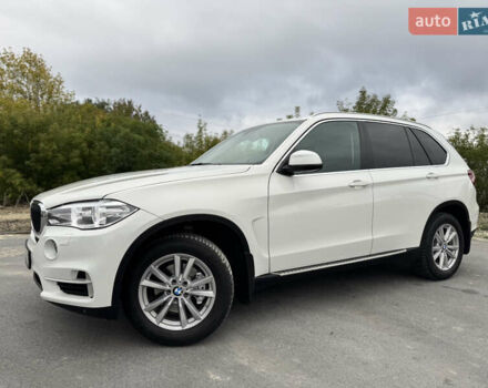 БМВ Х5 2016 в Тернополе на Automoto.ua Белый БМВ Х5, объемом двигателя 2 л и пробегом 137 тыс. км за 30500 $, фото 5 на Automoto.ua