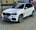 Белый БМВ Х5, объемом двигателя 3 л и пробегом 128 тыс. км за 37500 $, фото 1 на Automoto.ua