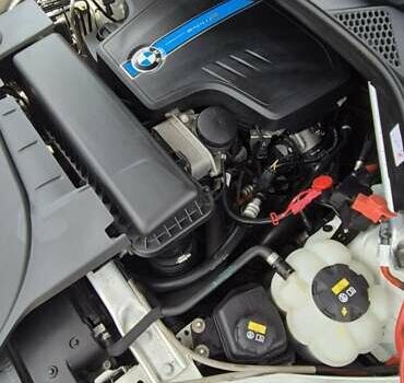 Белый БМВ Х5, объемом двигателя 2 л и пробегом 133 тыс. км за 28500 $, фото 7 на Automoto.ua