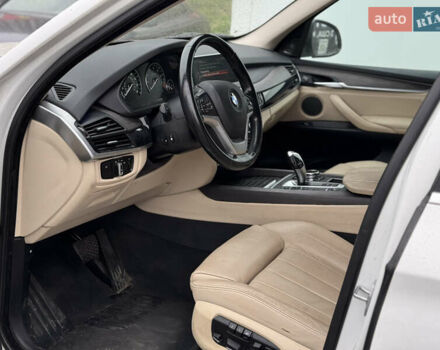 Белый БМВ Х5, объемом двигателя 2 л и пробегом 187 тыс. км за 19999 $, фото 11 на Automoto.ua