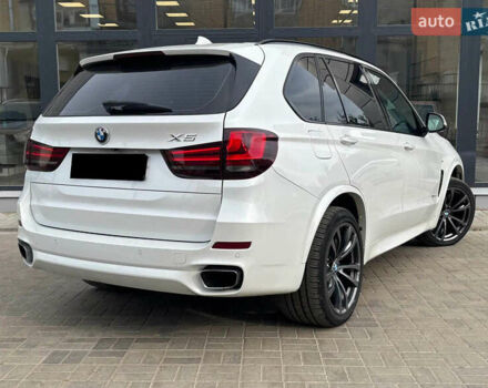 Белый БМВ Х5, объемом двигателя 2.99 л и пробегом 127 тыс. км за 24000 $, фото 3 на Automoto.ua
