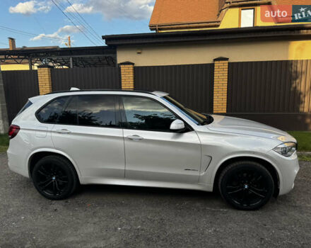 Белый БМВ Х5, объемом двигателя 2.99 л и пробегом 146 тыс. км за 38200 $, фото 4 на Automoto.ua