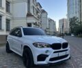 Белый БМВ Х5, объемом двигателя 3 л и пробегом 90 тыс. км за 29999 $, фото 1 на Automoto.ua