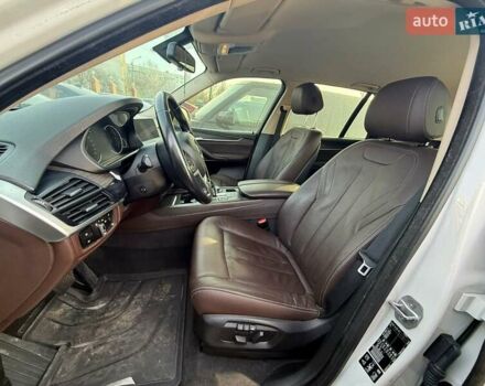 Белый БМВ Х5, объемом двигателя 2 л и пробегом 108 тыс. км за 25500 $, фото 7 на Automoto.ua