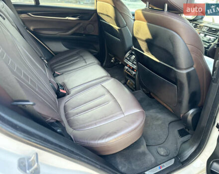 Белый БМВ Х5, объемом двигателя 4.39 л и пробегом 120 тыс. км за 33500 $, фото 10 на Automoto.ua