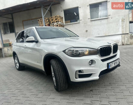 Білий БМВ Х5, об'ємом двигуна 2 л та пробігом 116 тис. км за 28500 $, фото 3 на Automoto.ua