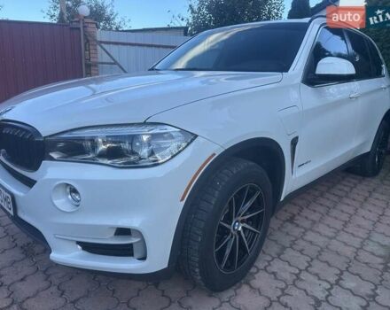 БМВ Х5 2016 в Виннице на Automoto.ua Белый БМВ Х5, объемом двигателя 2 л и пробегом 95 тыс. км за 31000 $, фото 3 на Automoto.ua