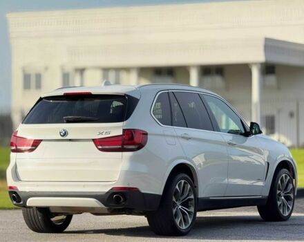 Белый БМВ Х5, объемом двигателя 3 л и пробегом 73 тыс. км за 6800 $, фото 6 на Automoto.ua