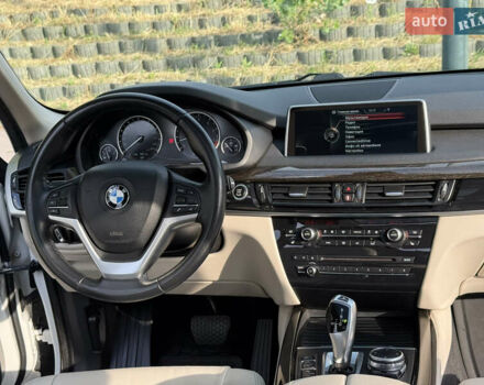Білий БМВ Х5, об'ємом двигуна 2.98 л та пробігом 102 тис. км за 26500 $, фото 69 на Automoto.ua