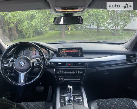Білий БМВ Х5, об'ємом двигуна 2 л та пробігом 158 тис. км за 26000 $, фото 11 на Automoto.ua
