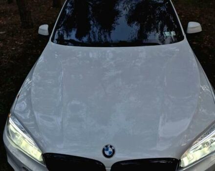 Белый БМВ Х5, объемом двигателя 3 л и пробегом 205 тыс. км за 25000 $, фото 9 на Automoto.ua