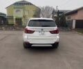 Белый БМВ Х5, объемом двигателя 3 л и пробегом 137 тыс. км за 30000 $, фото 3 на Automoto.ua