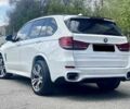 Белый БМВ Х5, объемом двигателя 2 л и пробегом 65 тыс. км за 21000 $, фото 4 на Automoto.ua