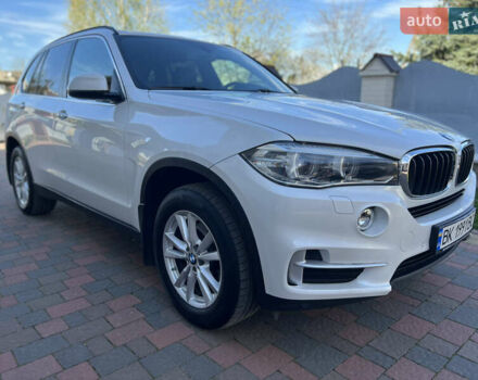 Белый БМВ Х5, объемом двигателя 2 л и пробегом 92 тыс. км за 37200 $, фото 8 на Automoto.ua