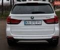 Белый БМВ Х5, объемом двигателя 2 л и пробегом 217 тыс. км за 27500 $, фото 2 на Automoto.ua
