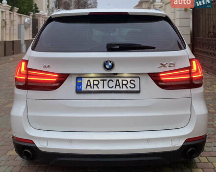 Белый БМВ Х5, объемом двигателя 2 л и пробегом 130 тыс. км за 24800 $, фото 16 на Automoto.ua