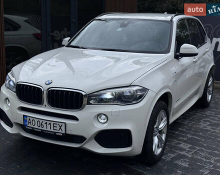 Белый БМВ Х5, объемом двигателя 2.99 л и пробегом 74 тыс. км за 42000 $, фото 1 на Automoto.ua