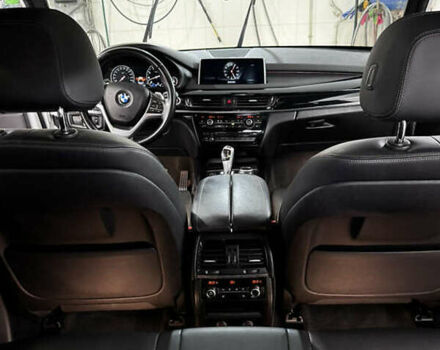 Белый БМВ Х5, объемом двигателя 2.98 л и пробегом 142 тыс. км за 25000 $, фото 18 на Automoto.ua