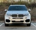 Белый БМВ Х5, объемом двигателя 2 л и пробегом 55 тыс. км за 8400 $, фото 1 на Automoto.ua