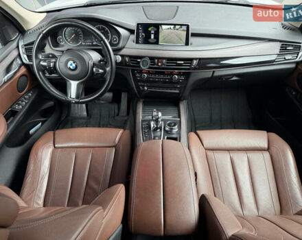 Белый БМВ Х5, объемом двигателя 2 л и пробегом 177 тыс. км за 26000 $, фото 7 на Automoto.ua