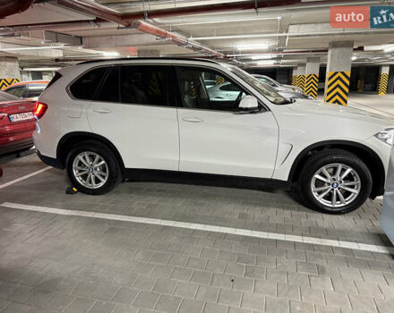 Белый БМВ Х5, объемом двигателя 2 л и пробегом 212 тыс. км за 27000 $, фото 5 на Automoto.ua