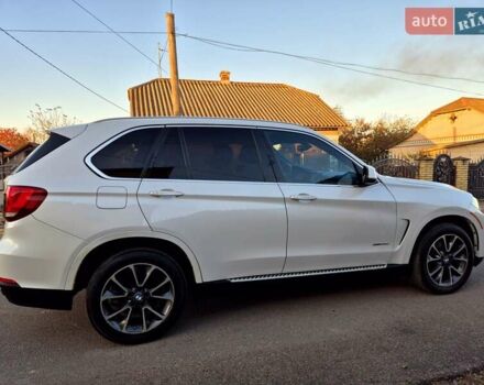 Белый БМВ Х5, объемом двигателя 2.99 л и пробегом 110 тыс. км за 31900 $, фото 12 на Automoto.ua