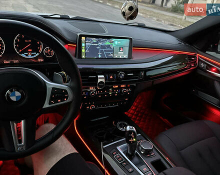 Белый БМВ Х5, объемом двигателя 2 л и пробегом 100 тыс. км за 32000 $, фото 30 на Automoto.ua