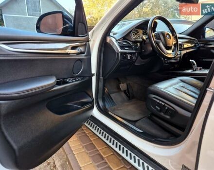Белый БМВ Х5, объемом двигателя 2.99 л и пробегом 110 тыс. км за 31900 $, фото 18 на Automoto.ua