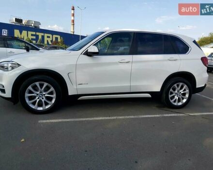 Білий БМВ Х5, об'ємом двигуна 2 л та пробігом 138 тис. км за 27500 $, фото 2 на Automoto.ua