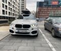 Белый БМВ Х5, объемом двигателя 3 л и пробегом 150 тыс. км за 41000 $, фото 1 на Automoto.ua