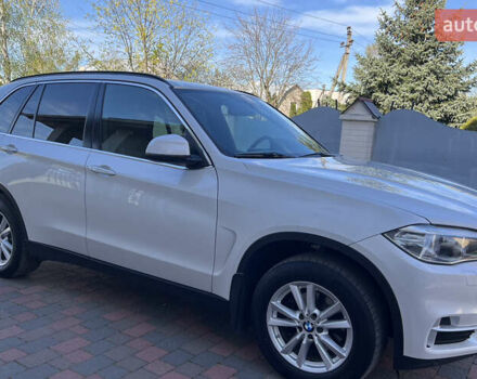 Белый БМВ Х5, объемом двигателя 2 л и пробегом 92 тыс. км за 37200 $, фото 7 на Automoto.ua