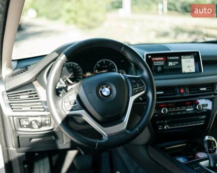 Білий БМВ Х5, об'ємом двигуна 2 л та пробігом 153 тис. км за 32800 $, фото 14 на Automoto.ua