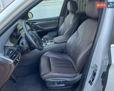 Белый БМВ Х5, объемом двигателя 2 л и пробегом 92 тыс. км за 37200 $, фото 13 на Automoto.ua
