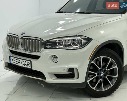 Белый БМВ Х5, объемом двигателя 2.99 л и пробегом 116 тыс. км за 35500 $, фото 6 на Automoto.ua