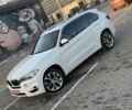 Белый БМВ Х5, объемом двигателя 3 л и пробегом 106 тыс. км за 28999 $, фото 3 на Automoto.ua