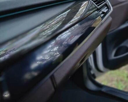 Белый БМВ Х5, объемом двигателя 3 л и пробегом 205 тыс. км за 25000 $, фото 27 на Automoto.ua