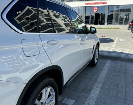 Белый БМВ Х5, объемом двигателя 2.98 л и пробегом 106 тыс. км за 28000 $, фото 15 на Automoto.ua