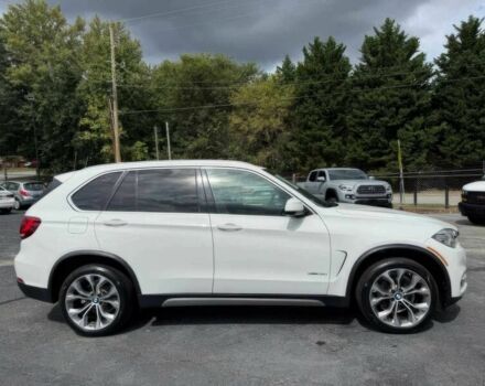 Белый БМВ Х5, объемом двигателя 3 л и пробегом 69 тыс. км за 15900 $, фото 3 на Automoto.ua