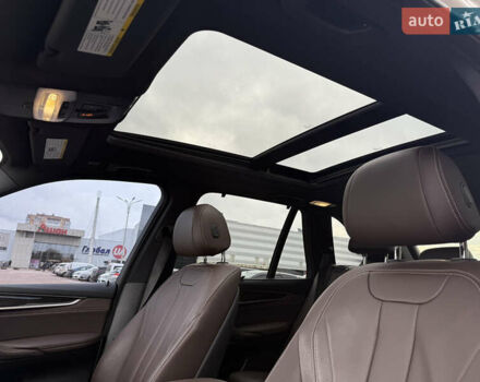 Білий БМВ Х5, об'ємом двигуна 2.99 л та пробігом 213 тис. км за 28800 $, фото 26 на Automoto.ua