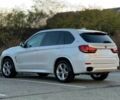 Белый БМВ Х5, объемом двигателя 2 л и пробегом 55 тыс. км за 8400 $, фото 5 на Automoto.ua