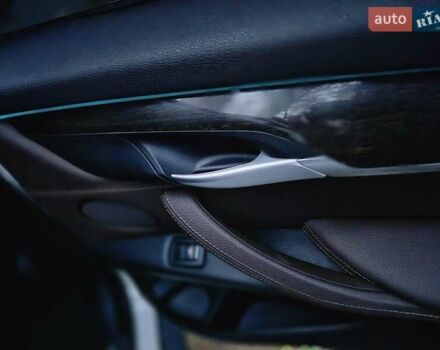 Белый БМВ Х5, объемом двигателя 3 л и пробегом 205 тыс. км за 25000 $, фото 37 на Automoto.ua