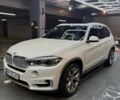 Белый БМВ Х5, объемом двигателя 2.99 л и пробегом 151 тыс. км за 33500 $, фото 1 на Automoto.ua