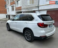 Белый БМВ Х5, объемом двигателя 2 л и пробегом 82 тыс. км за 33900 $, фото 6 на Automoto.ua