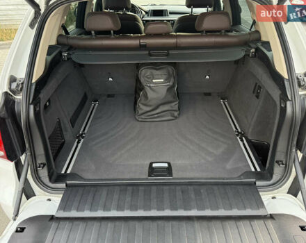 Белый БМВ Х5, объемом двигателя 2 л и пробегом 211 тыс. км за 24990 $, фото 22 на Automoto.ua